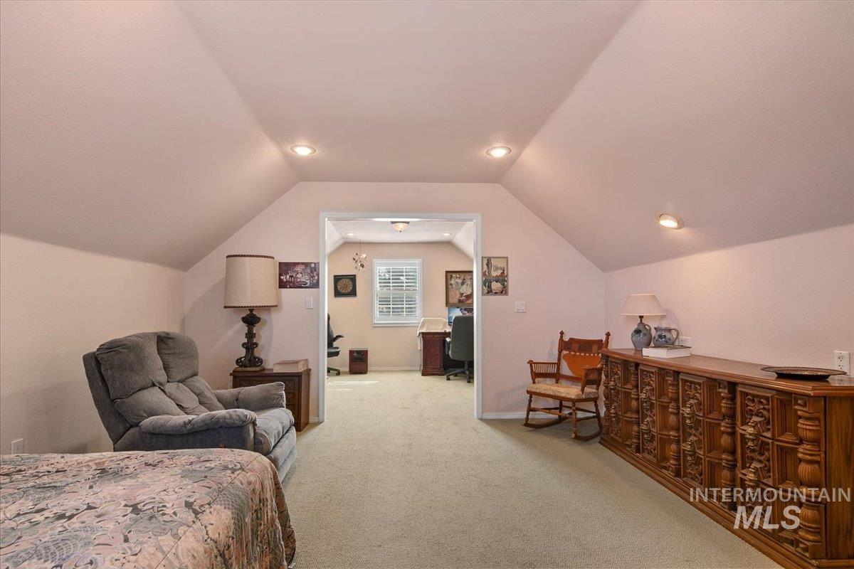 property viewer photo 25
