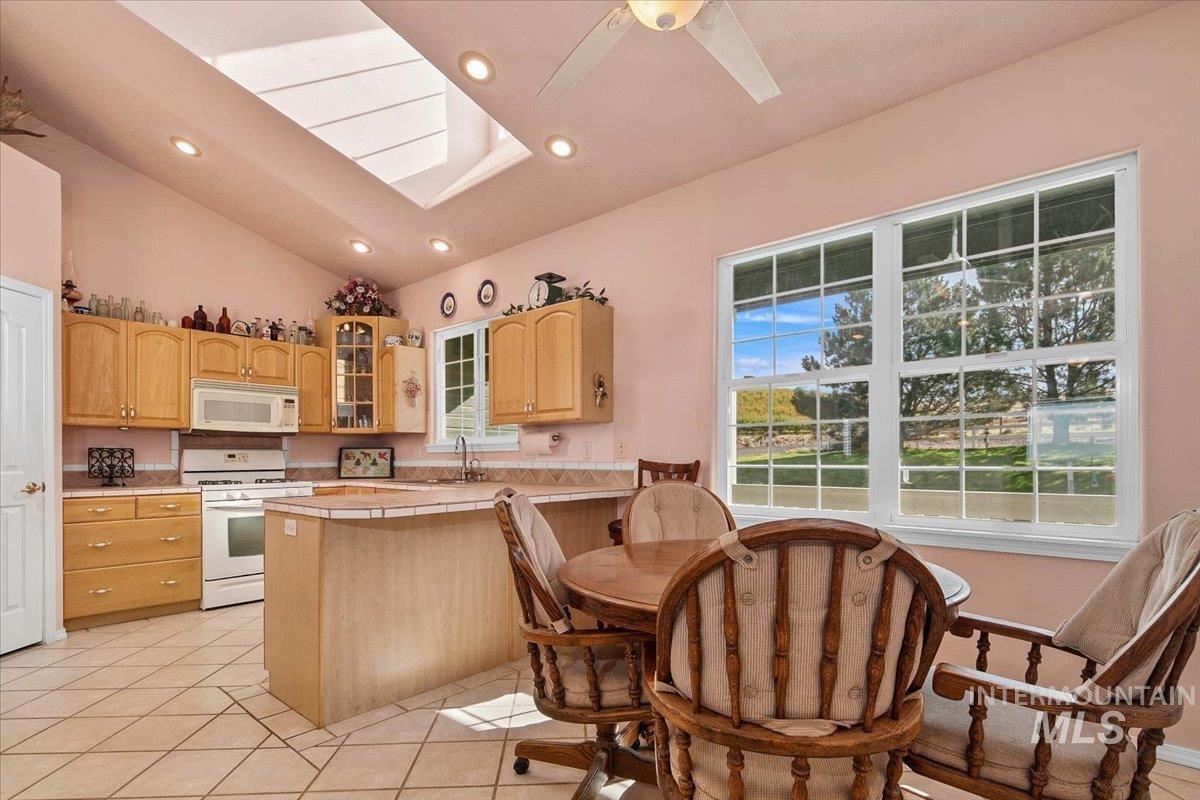 property viewer photo 9