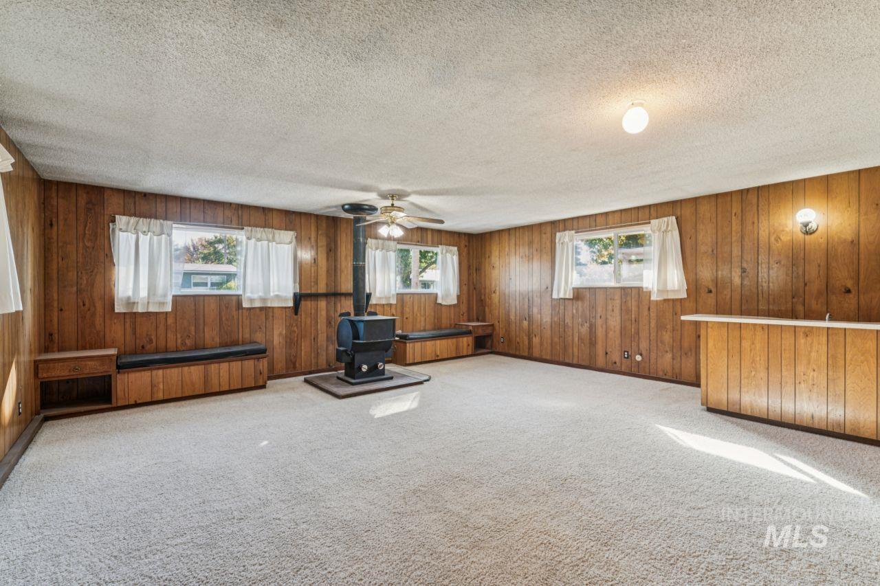 property viewer photo 19