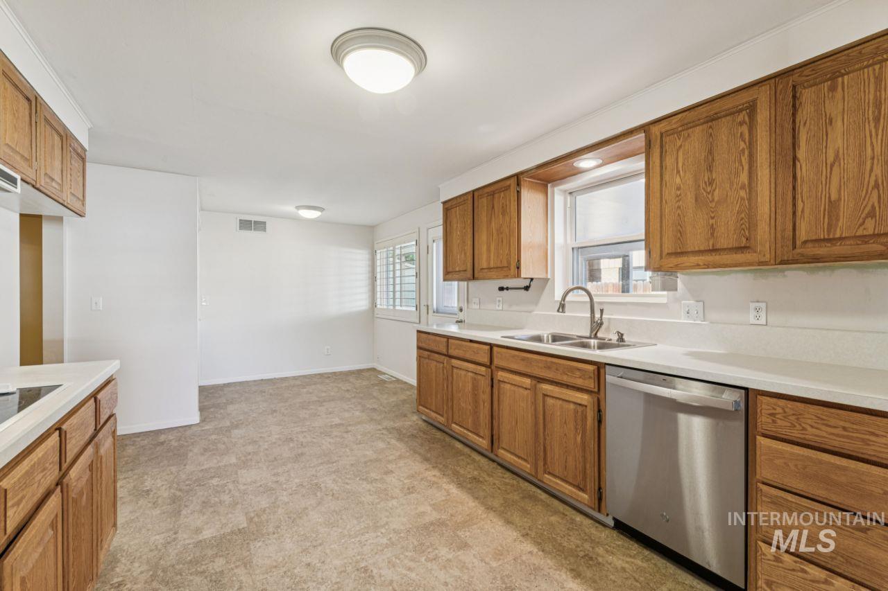 property viewer photo 9