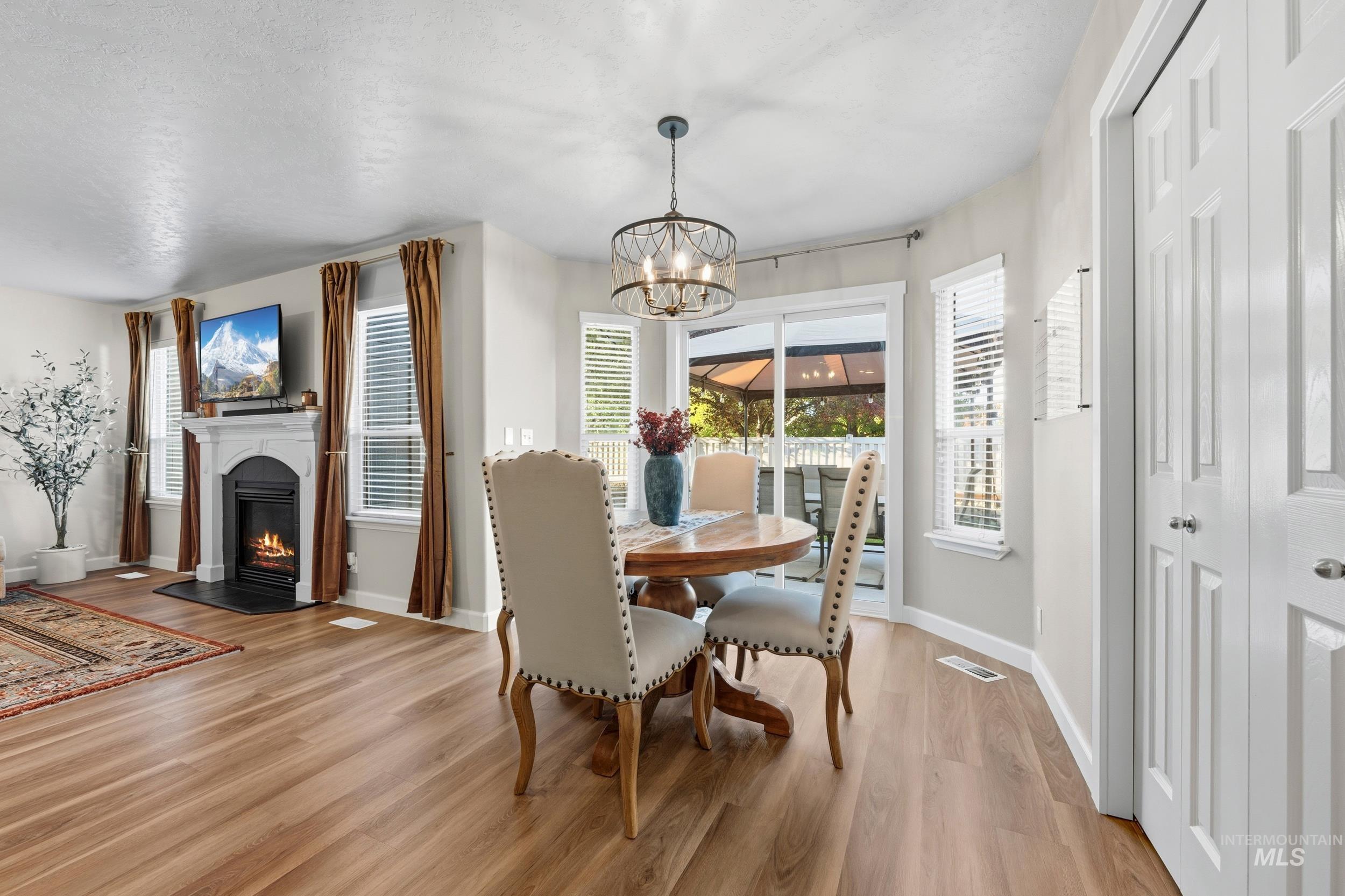 property viewer photo 10