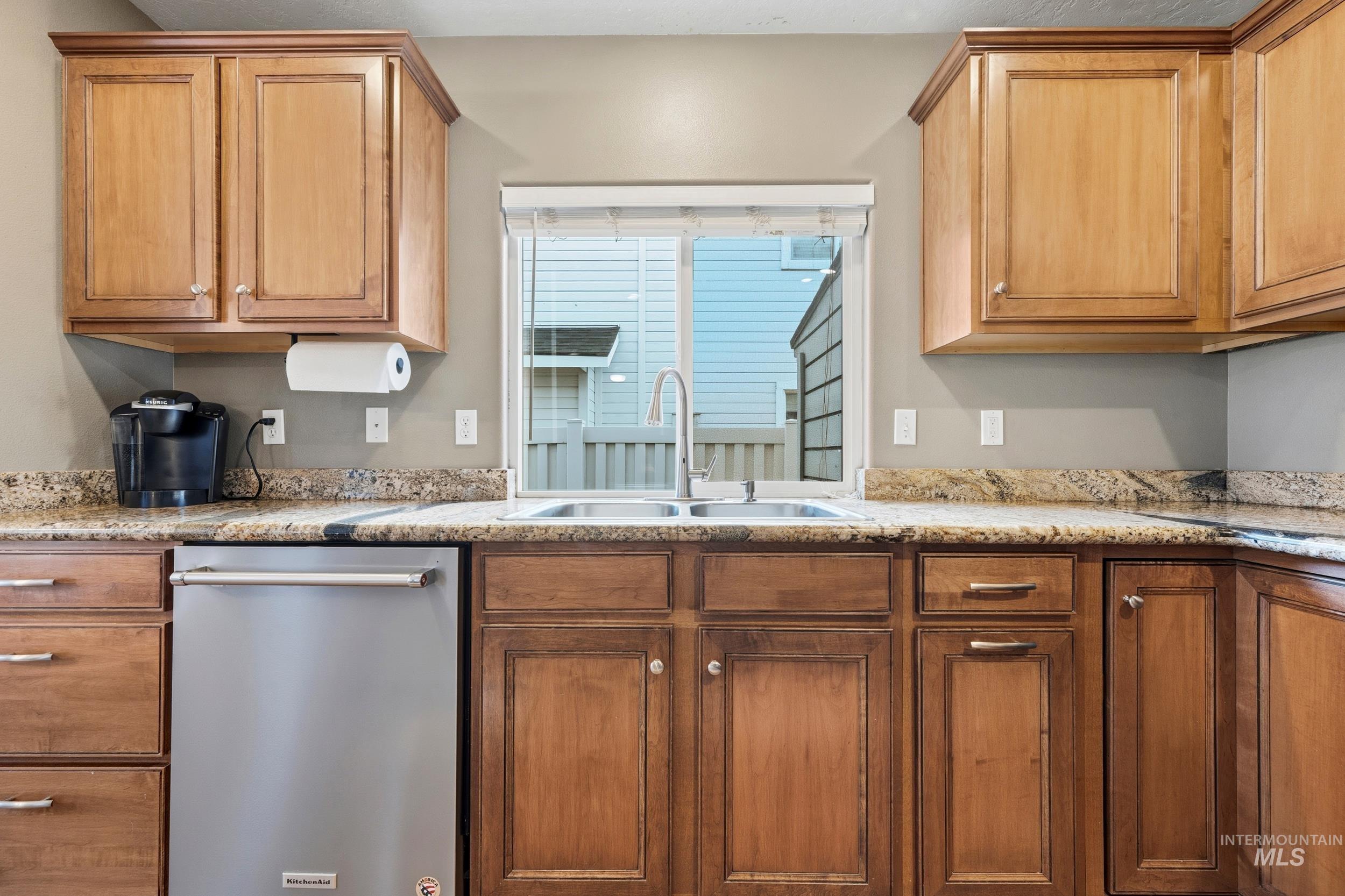 property viewer photo 15