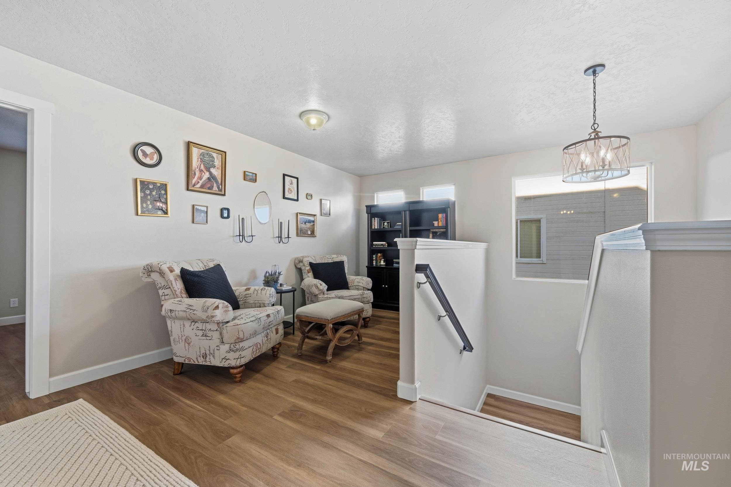 property viewer photo 21