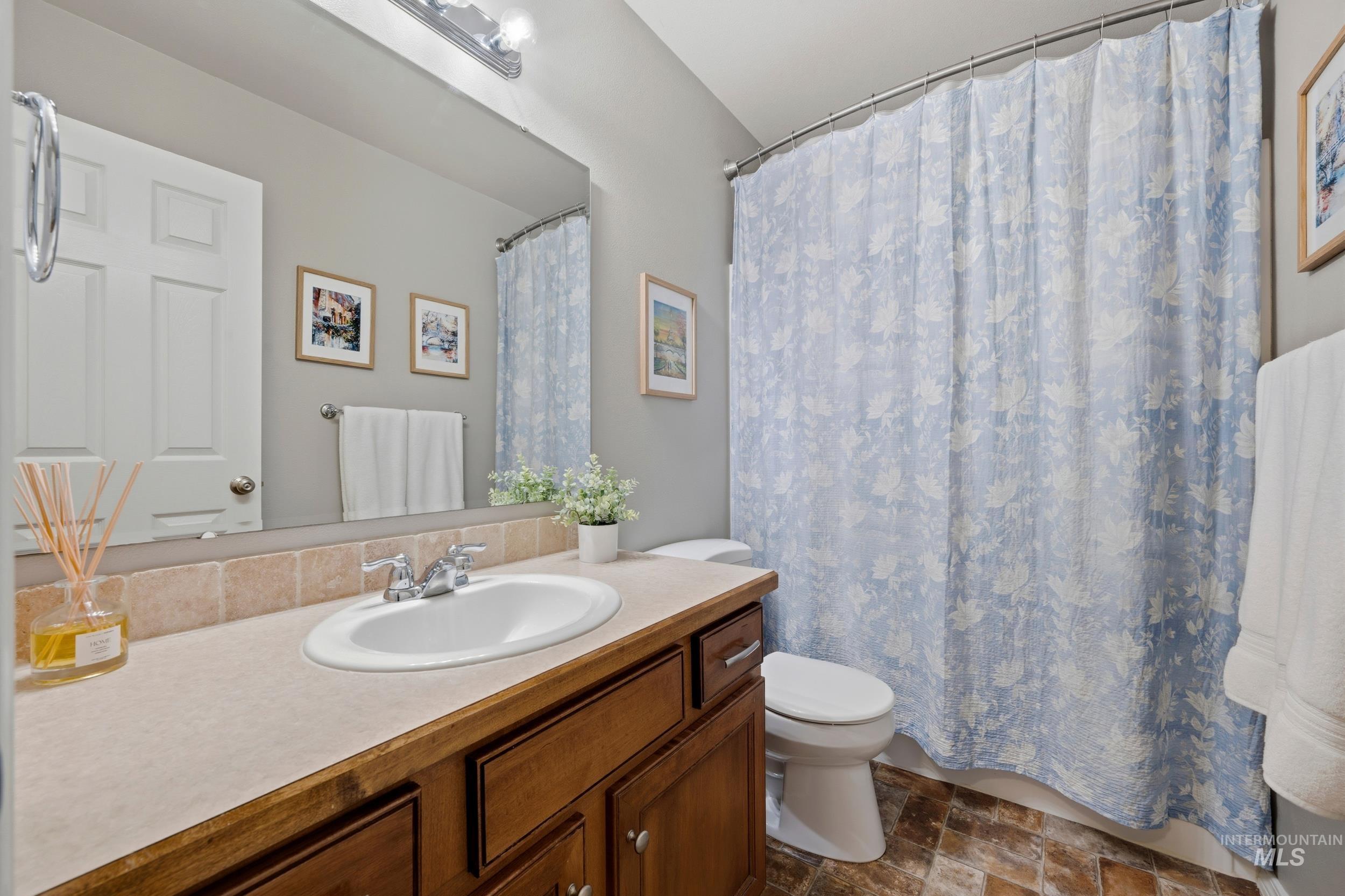 property viewer photo 32