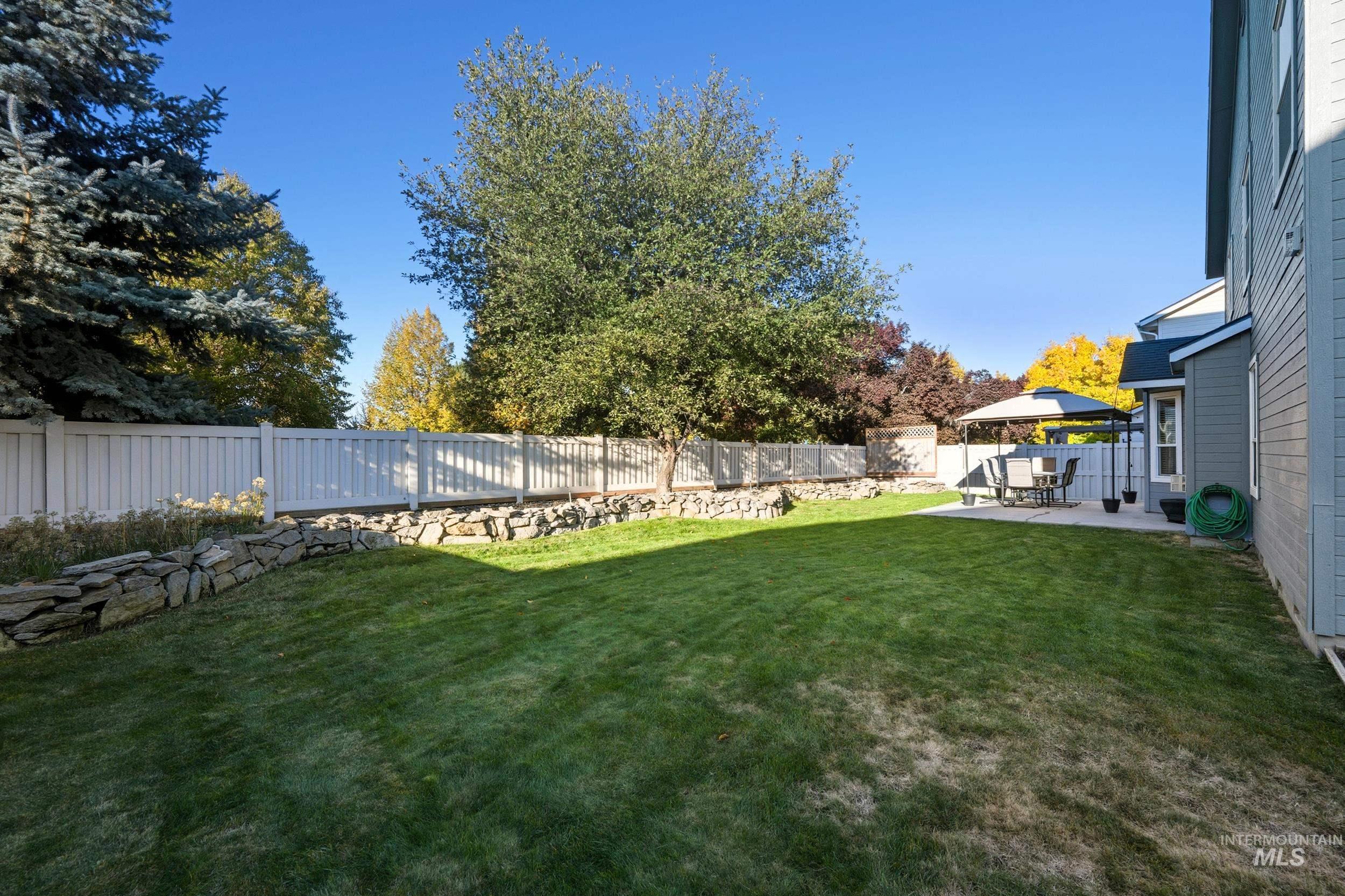 property viewer photo 38