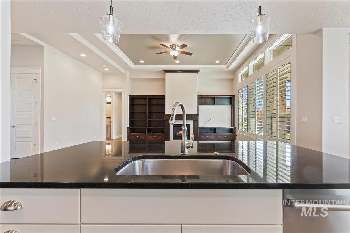 property viewer photo 10