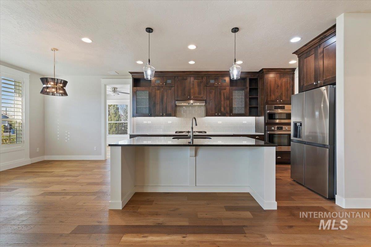property viewer photo 11
