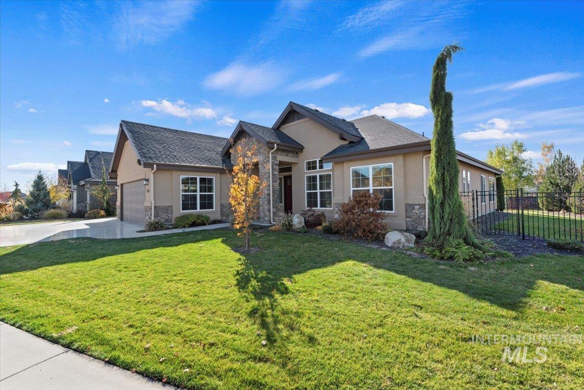 property viewer photo 2