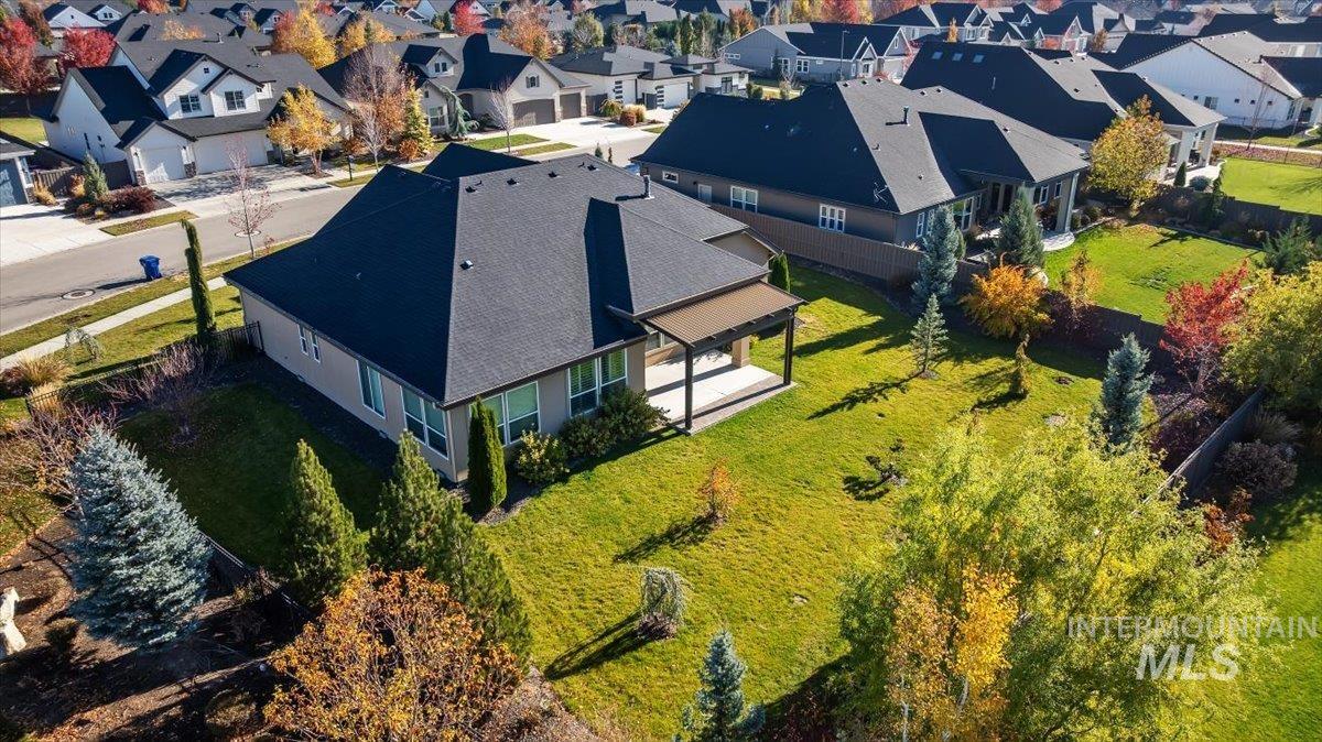 property viewer photo 38