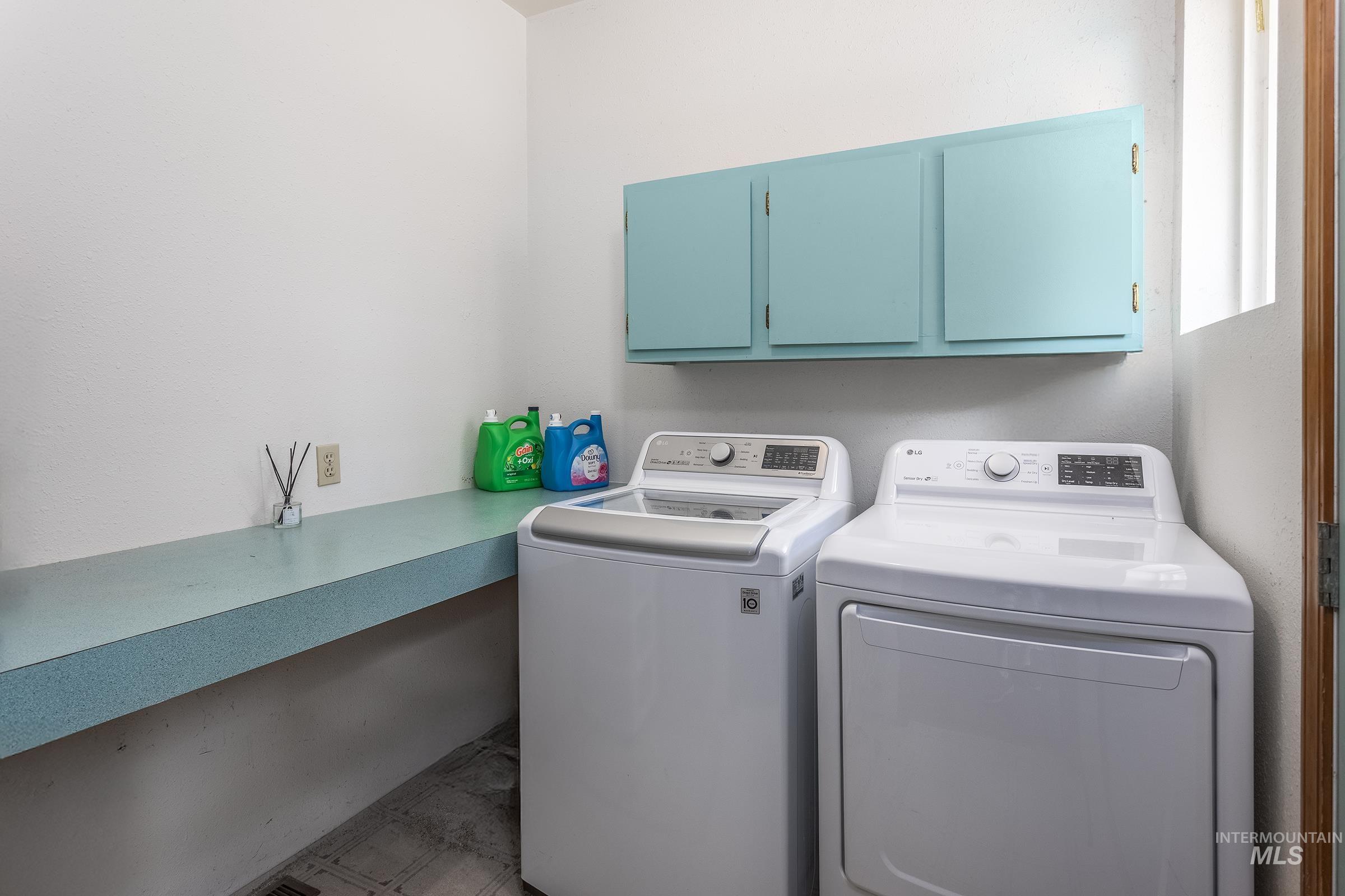 property viewer photo 19