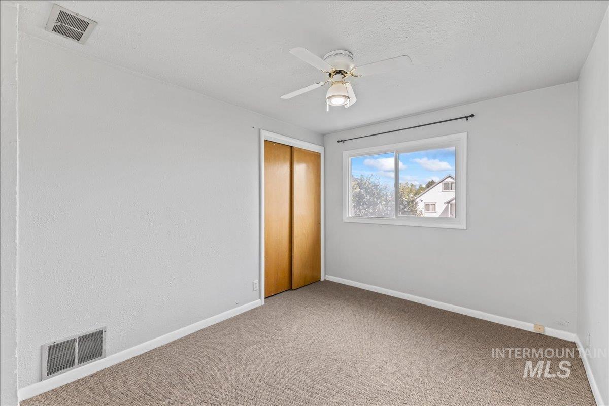 property viewer photo 11