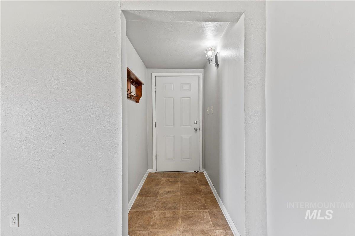 property viewer photo 3
