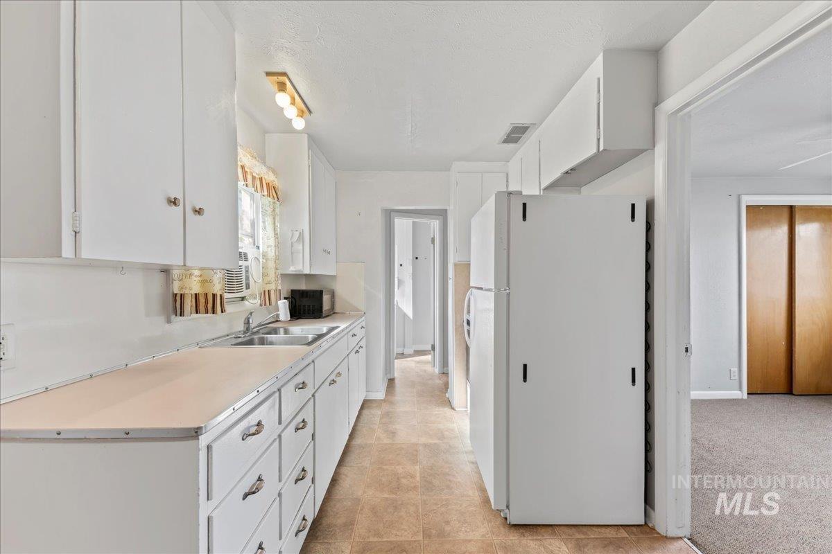property viewer photo 5
