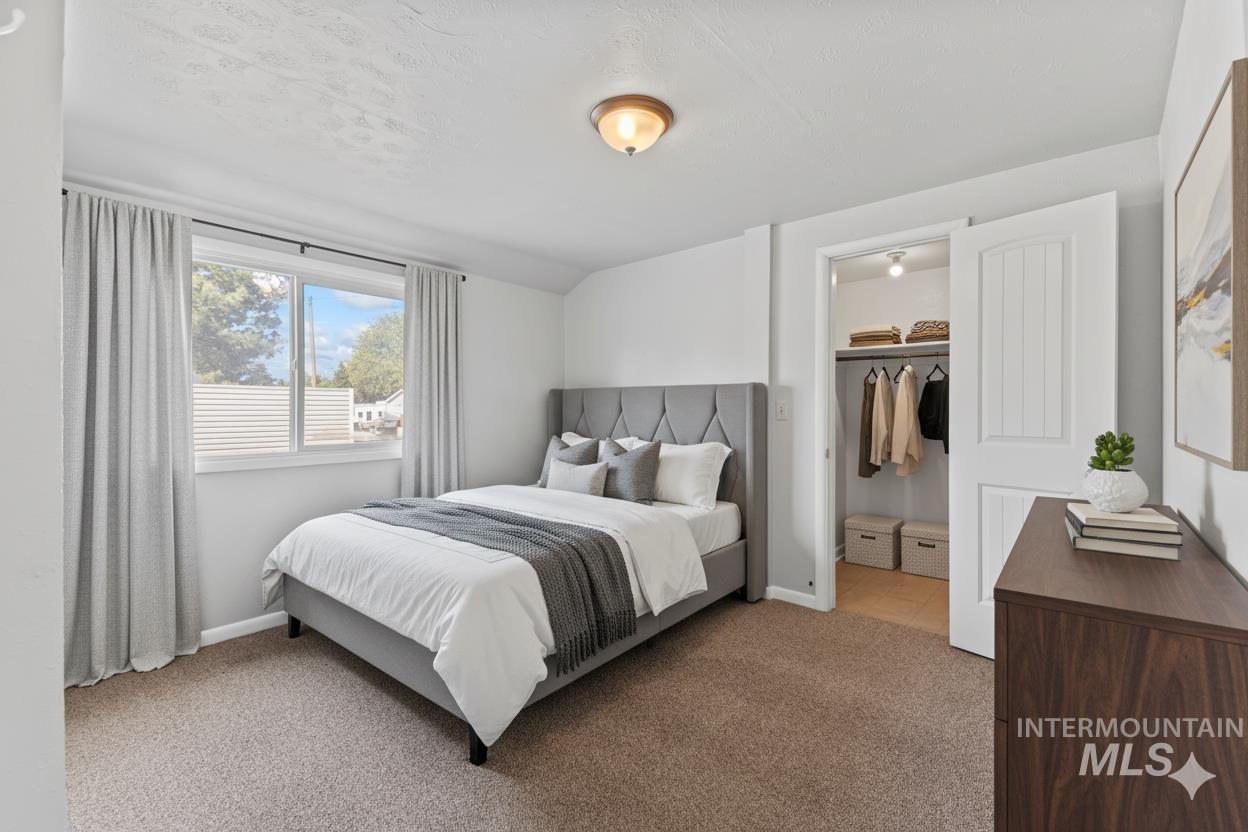 property viewer photo 8
