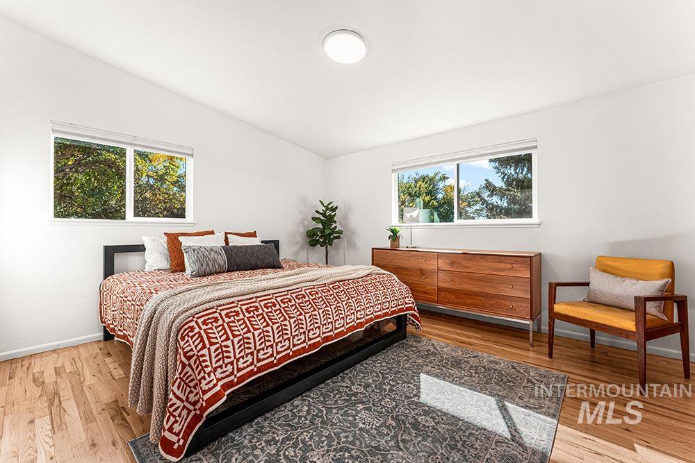 property viewer photo 12
