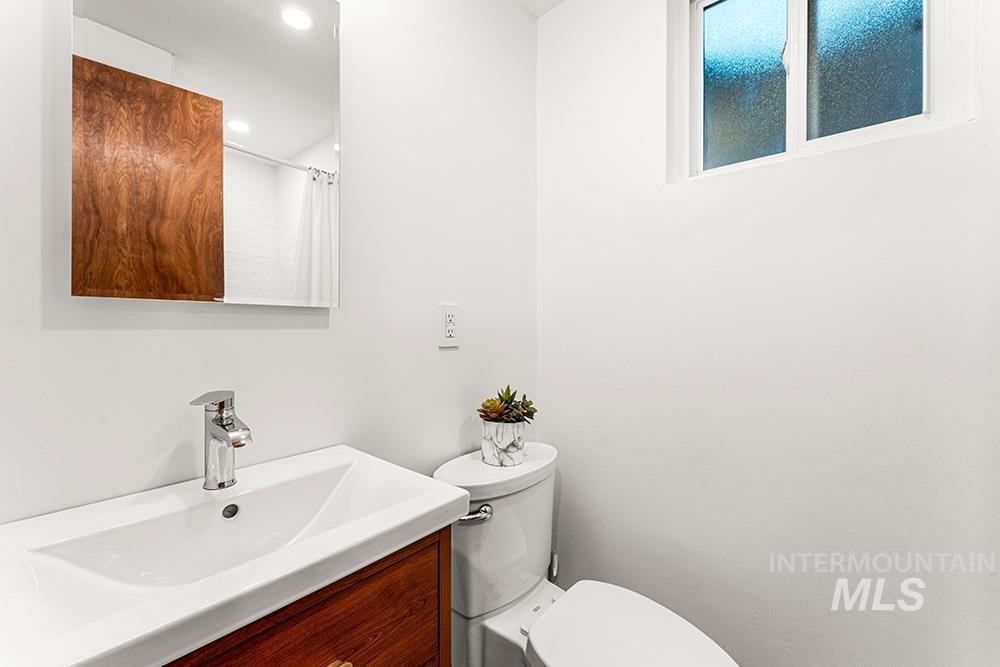 property viewer photo 16