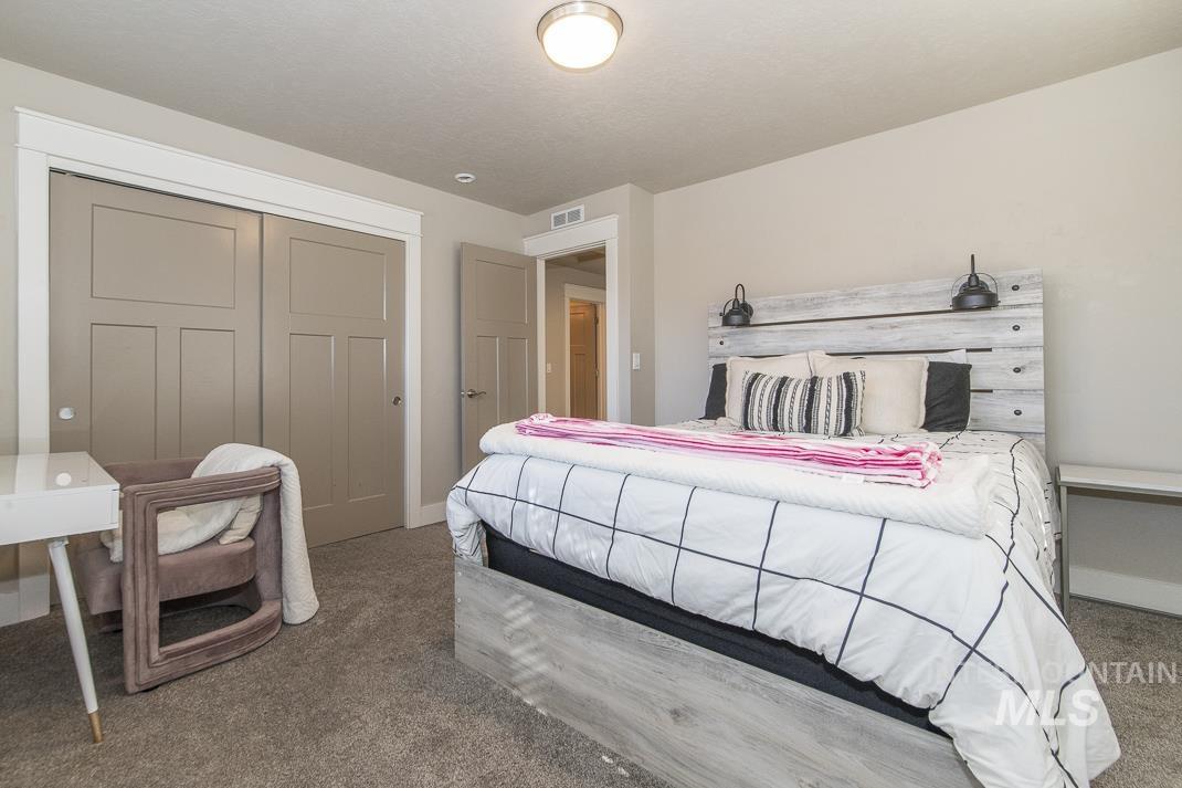 property viewer photo 28