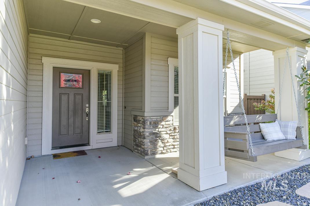 property viewer photo 3