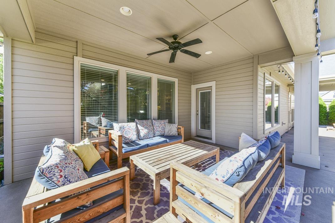 property viewer photo 38