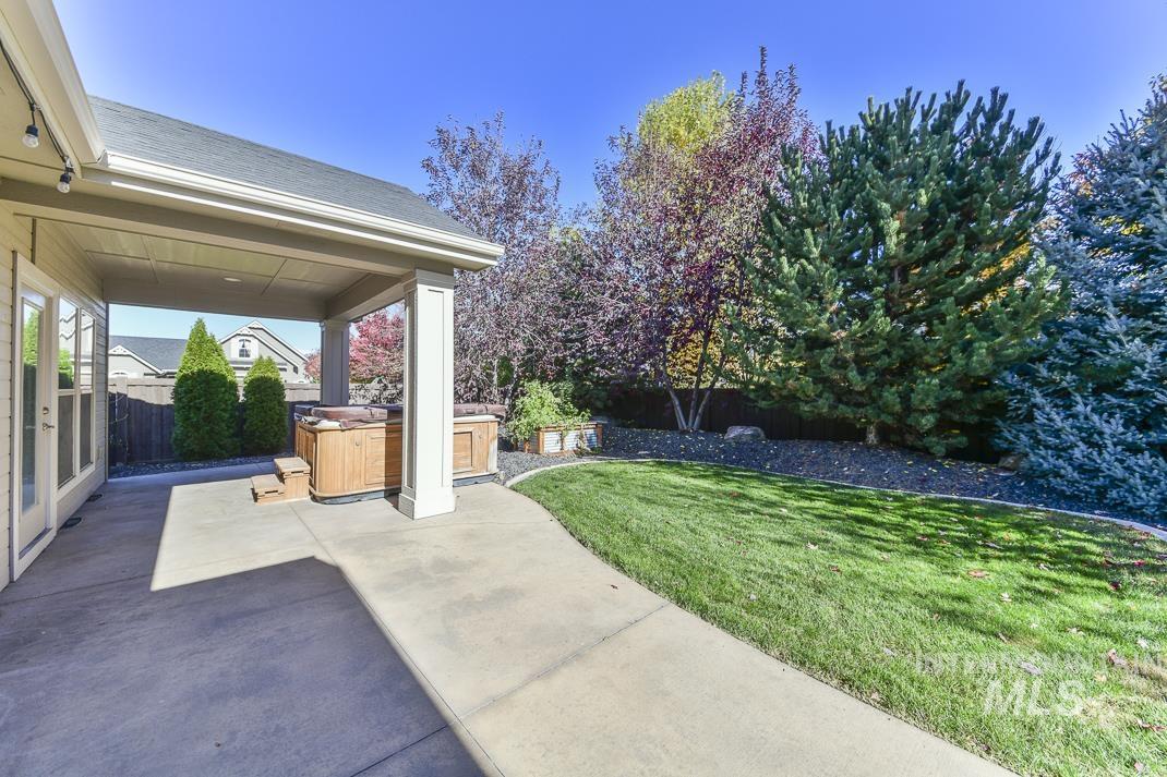 property viewer photo 40