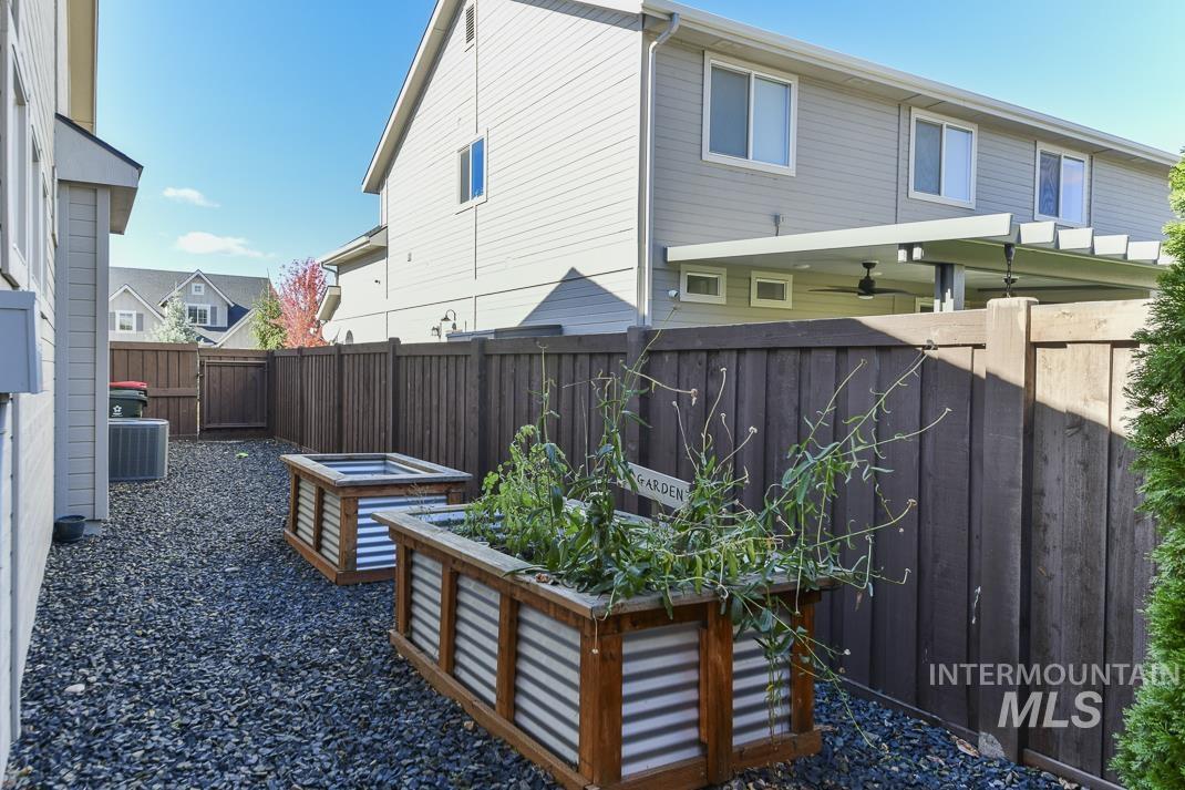 property viewer photo 46