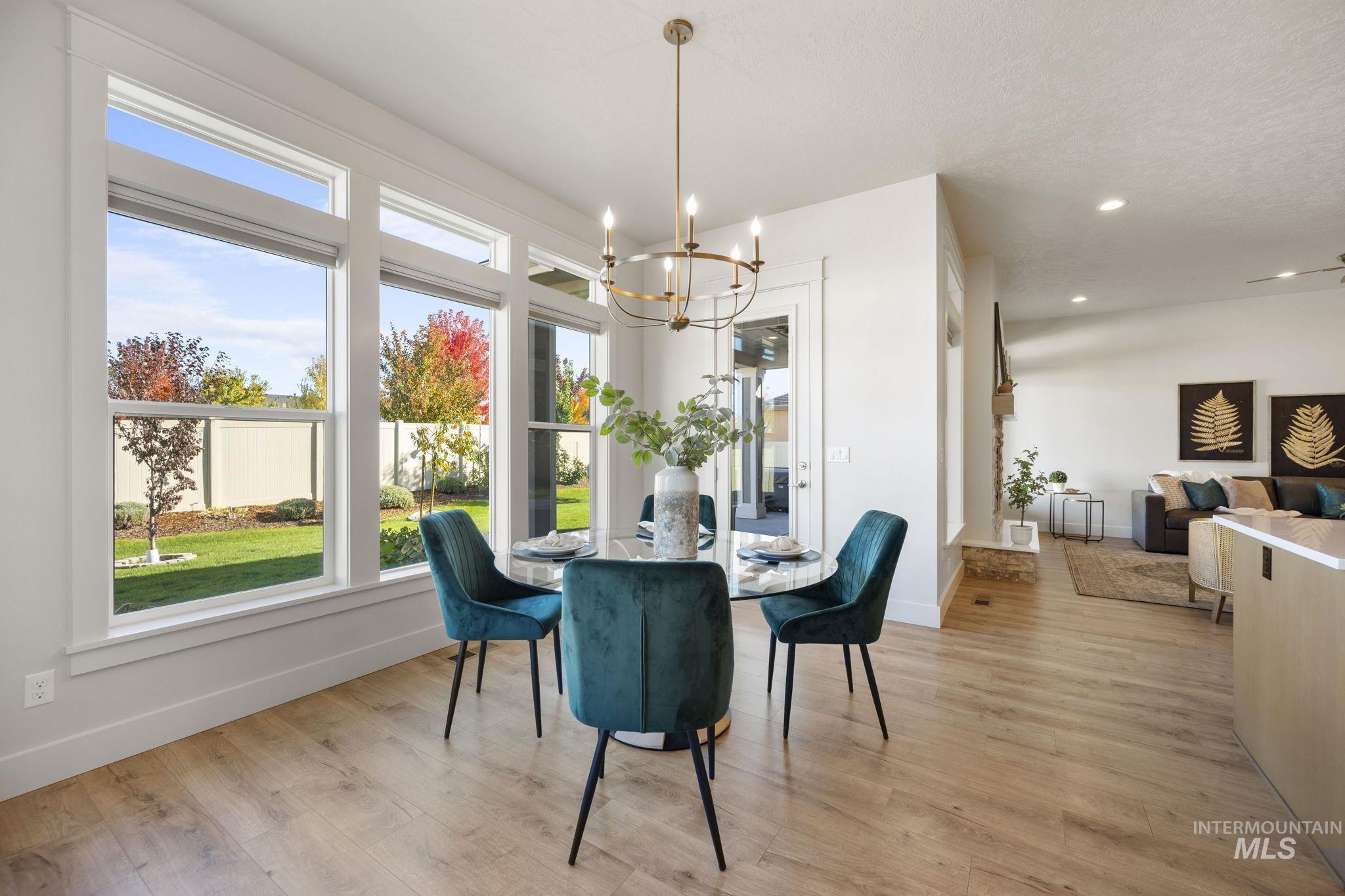 property viewer photo 20