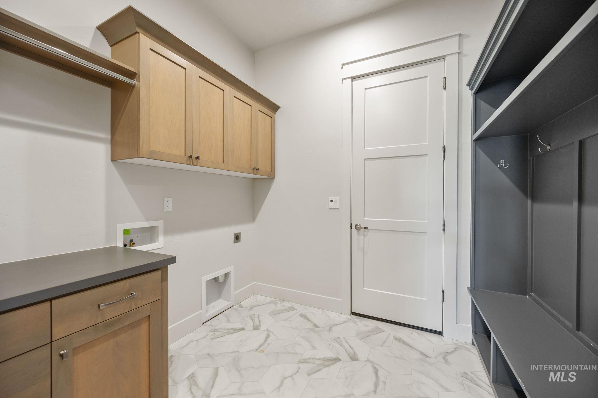 property viewer photo 26