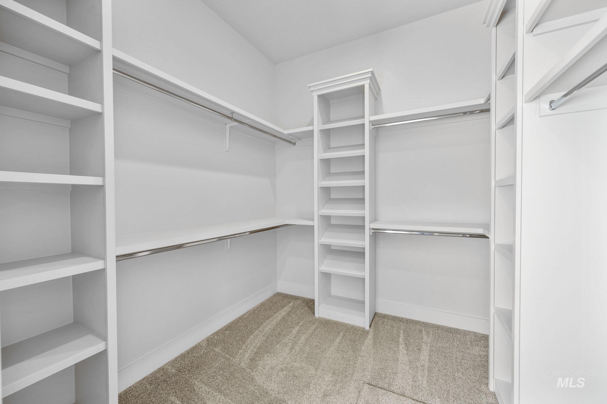 property viewer photo 34
