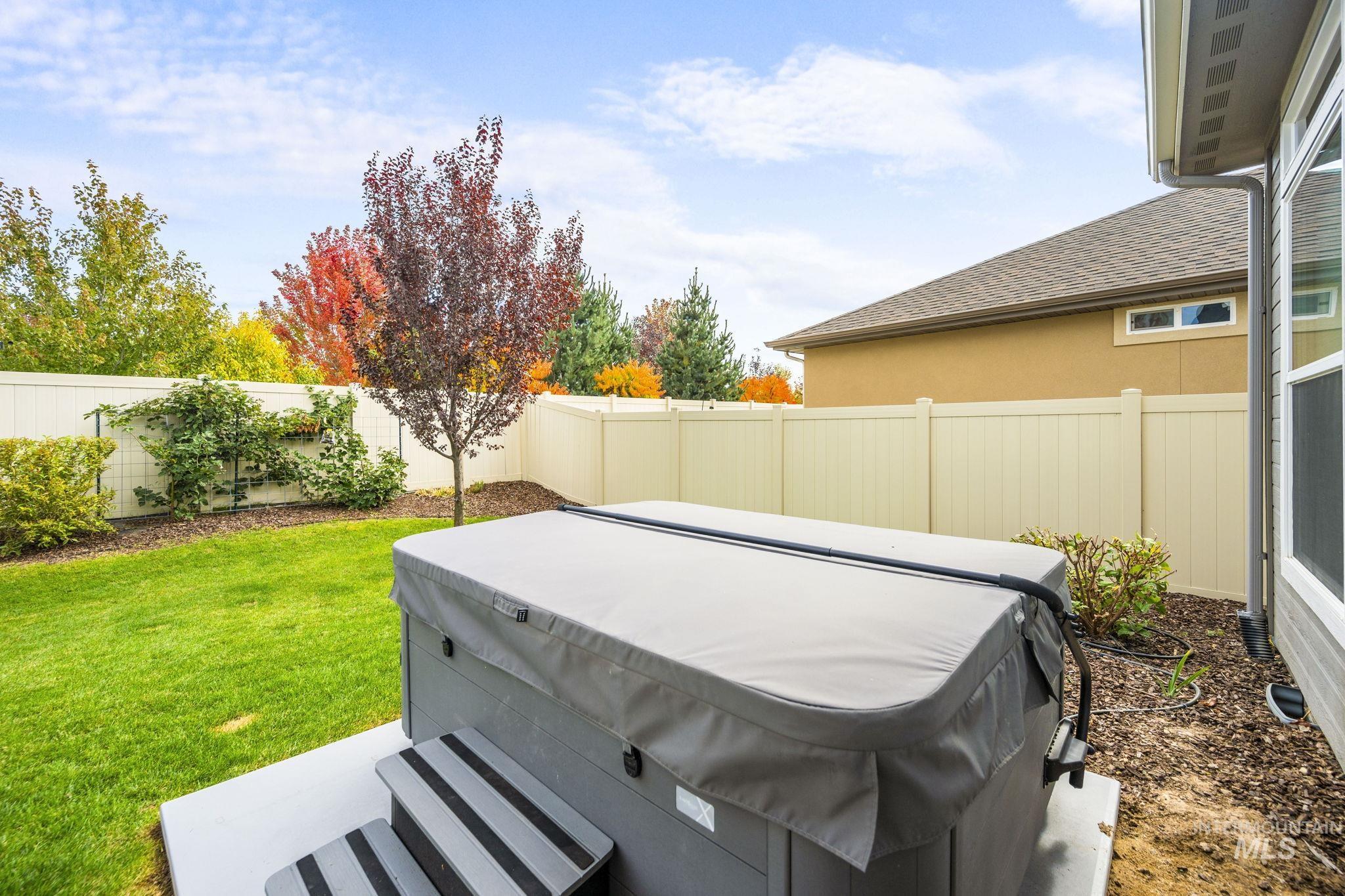 property viewer photo 37