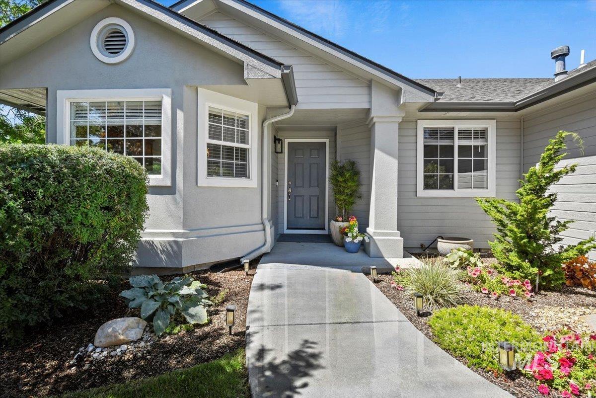 property viewer photo 1