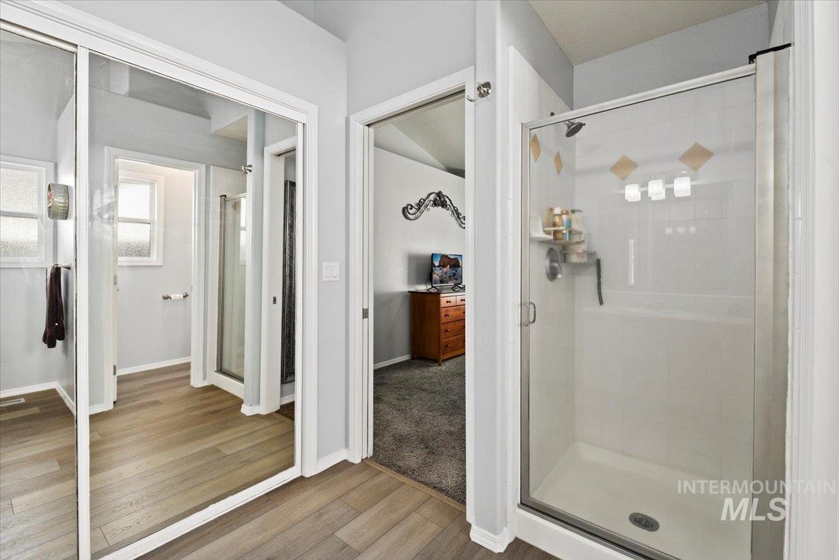 property viewer photo 12