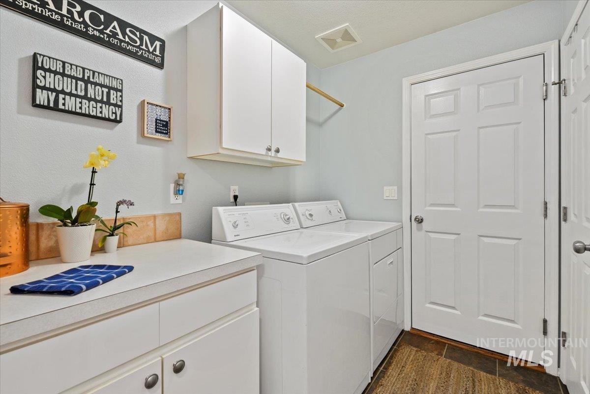 property viewer photo 18