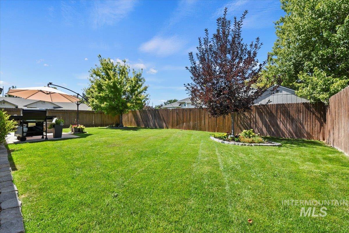 property viewer photo 23