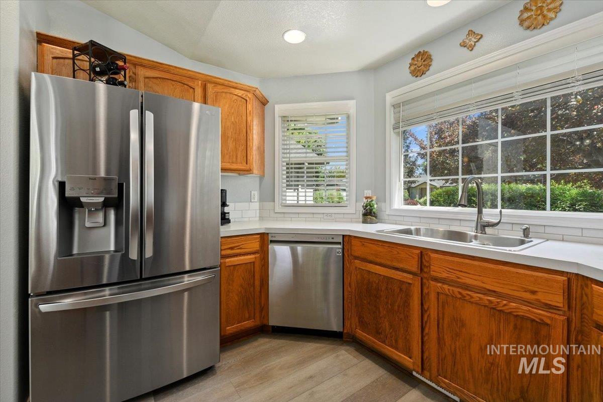 property viewer photo 7