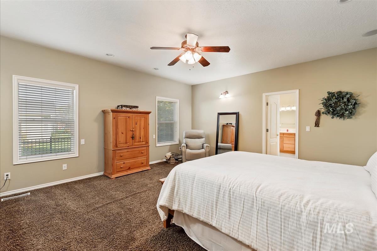 property viewer photo 12