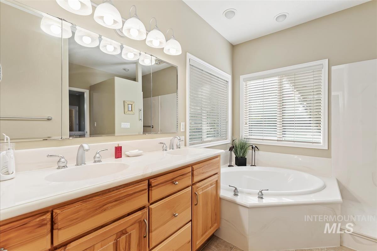 property viewer photo 13