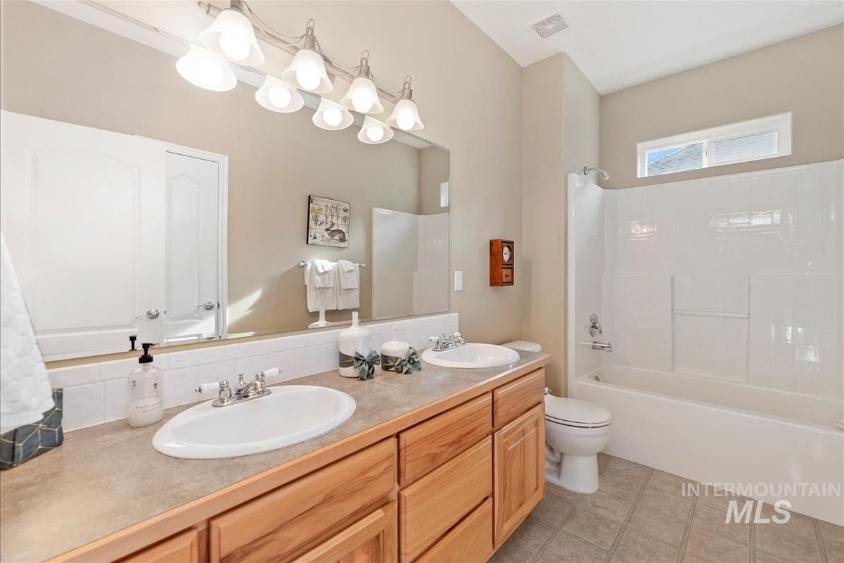 property viewer photo 19