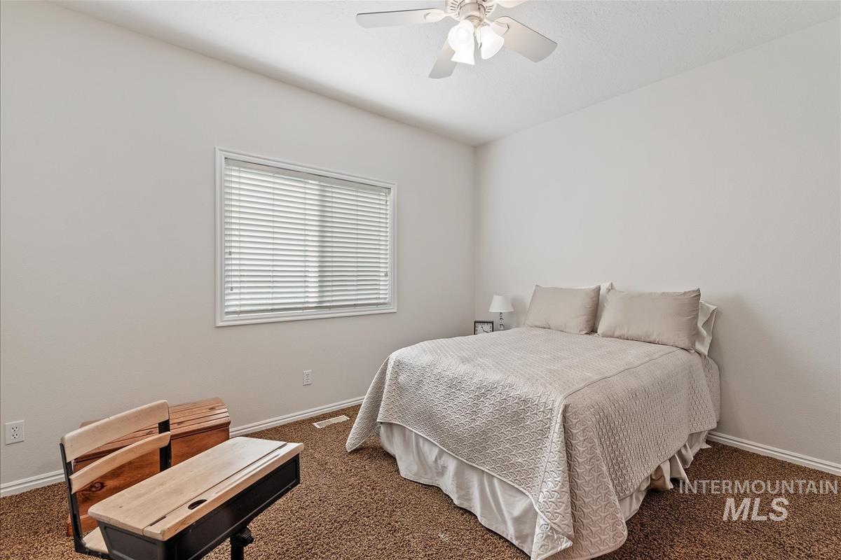 property viewer photo 20
