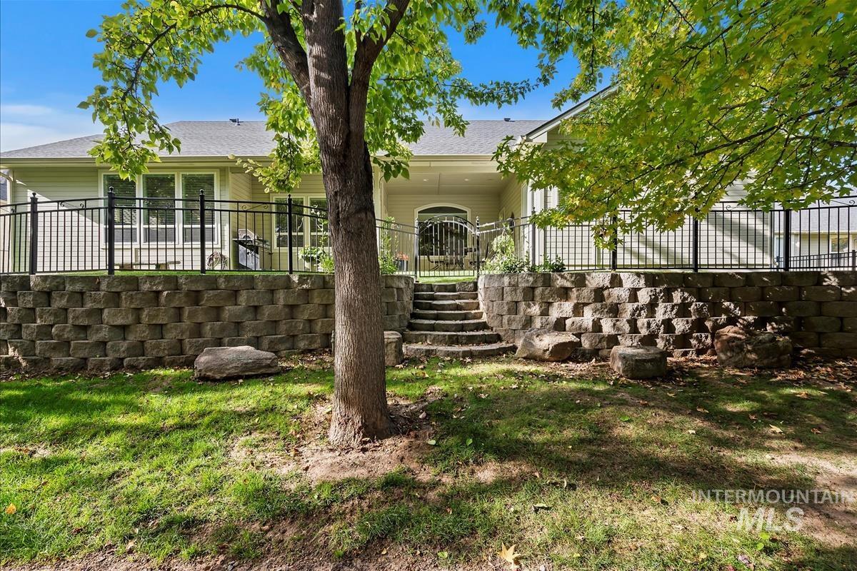 property viewer photo 26