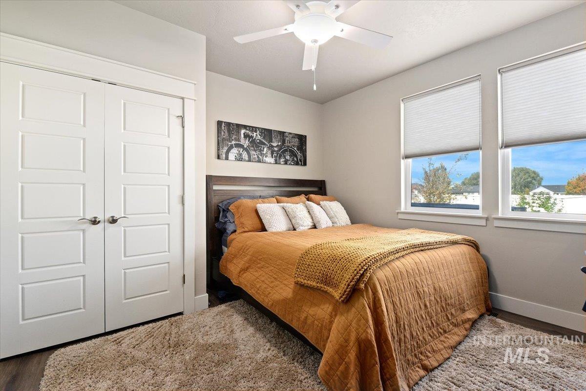 property viewer photo 20