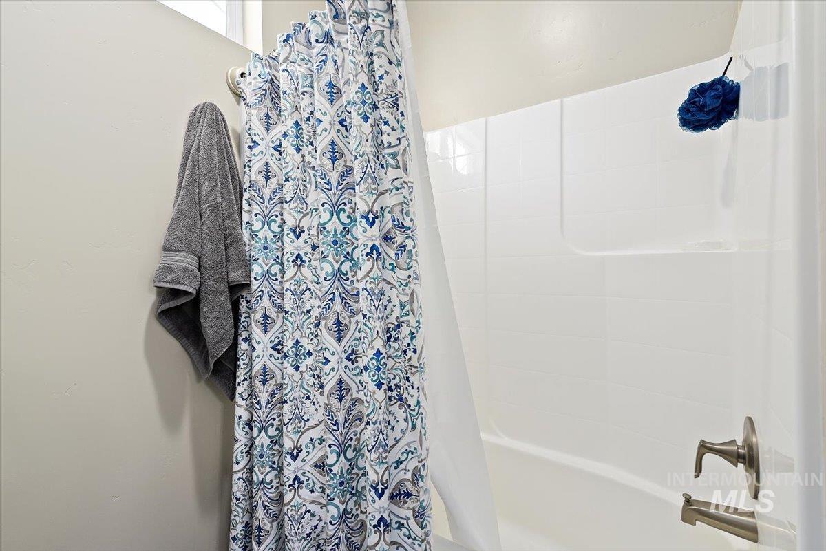 property viewer photo 23