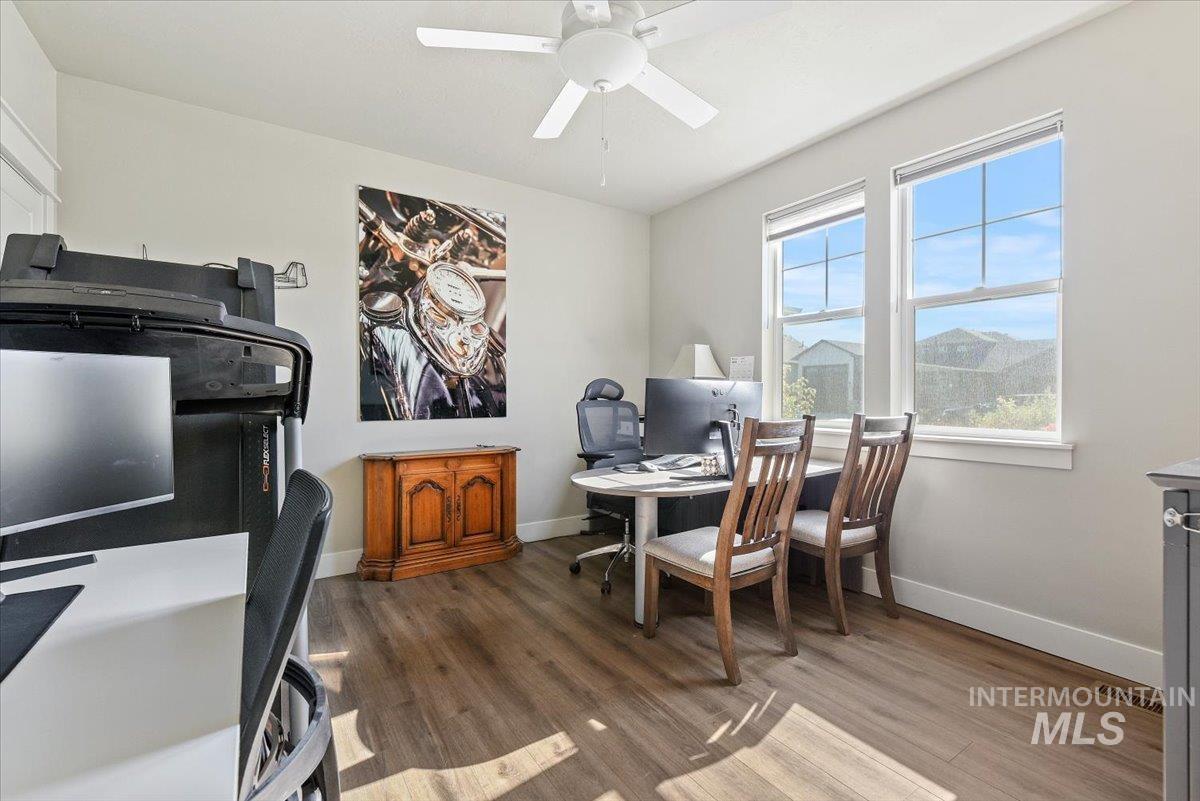 property viewer photo 24