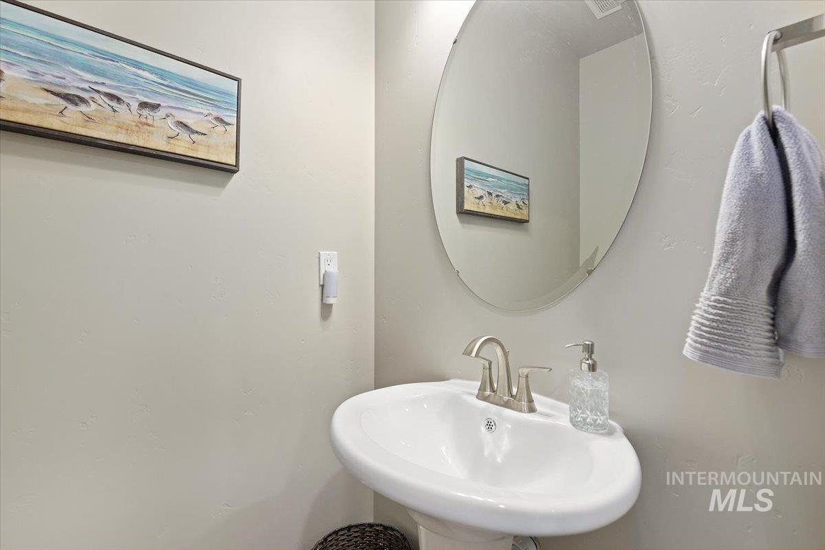 property viewer photo 25