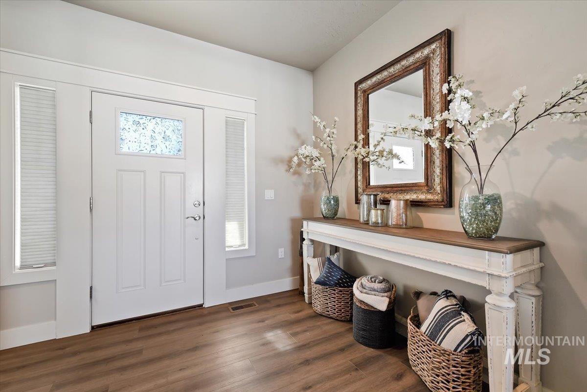 property viewer photo 3