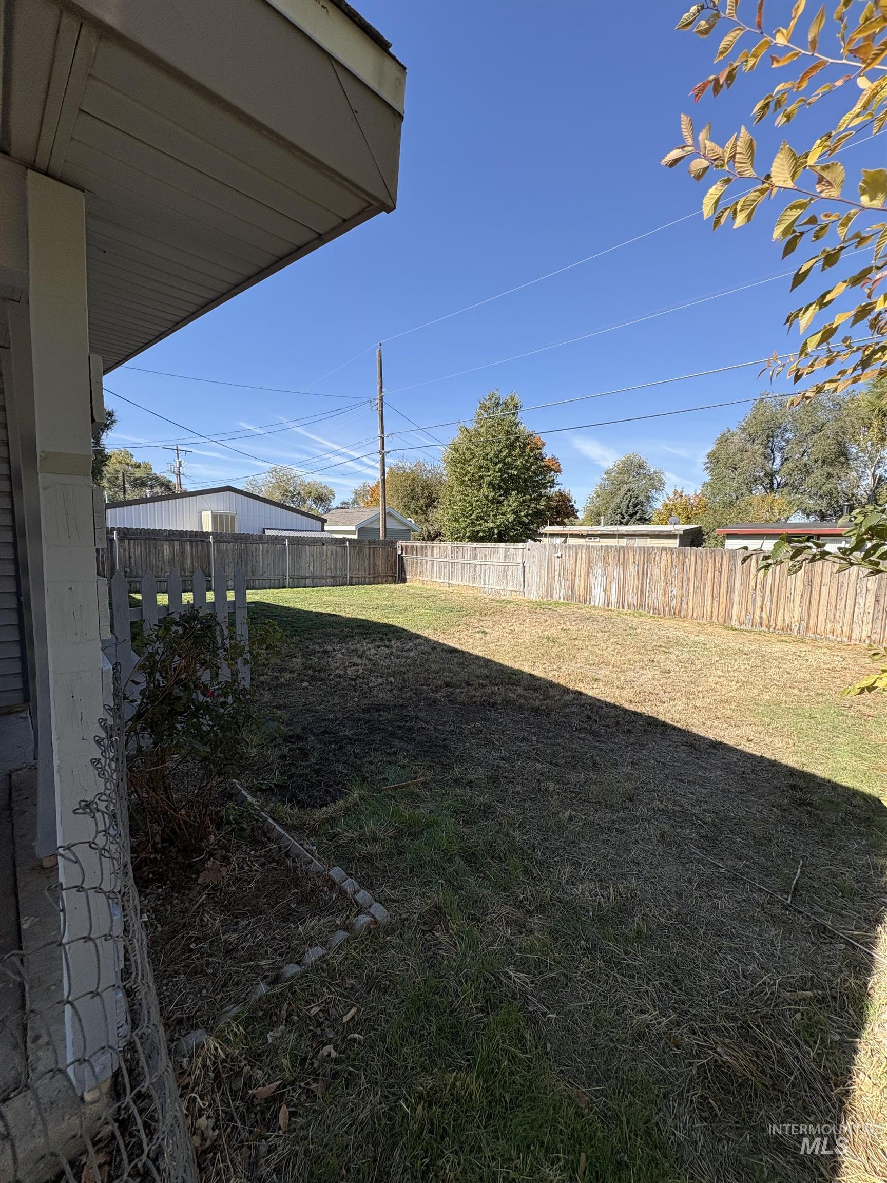 property viewer photo 17