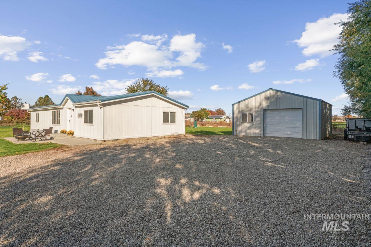 property viewer photo 16