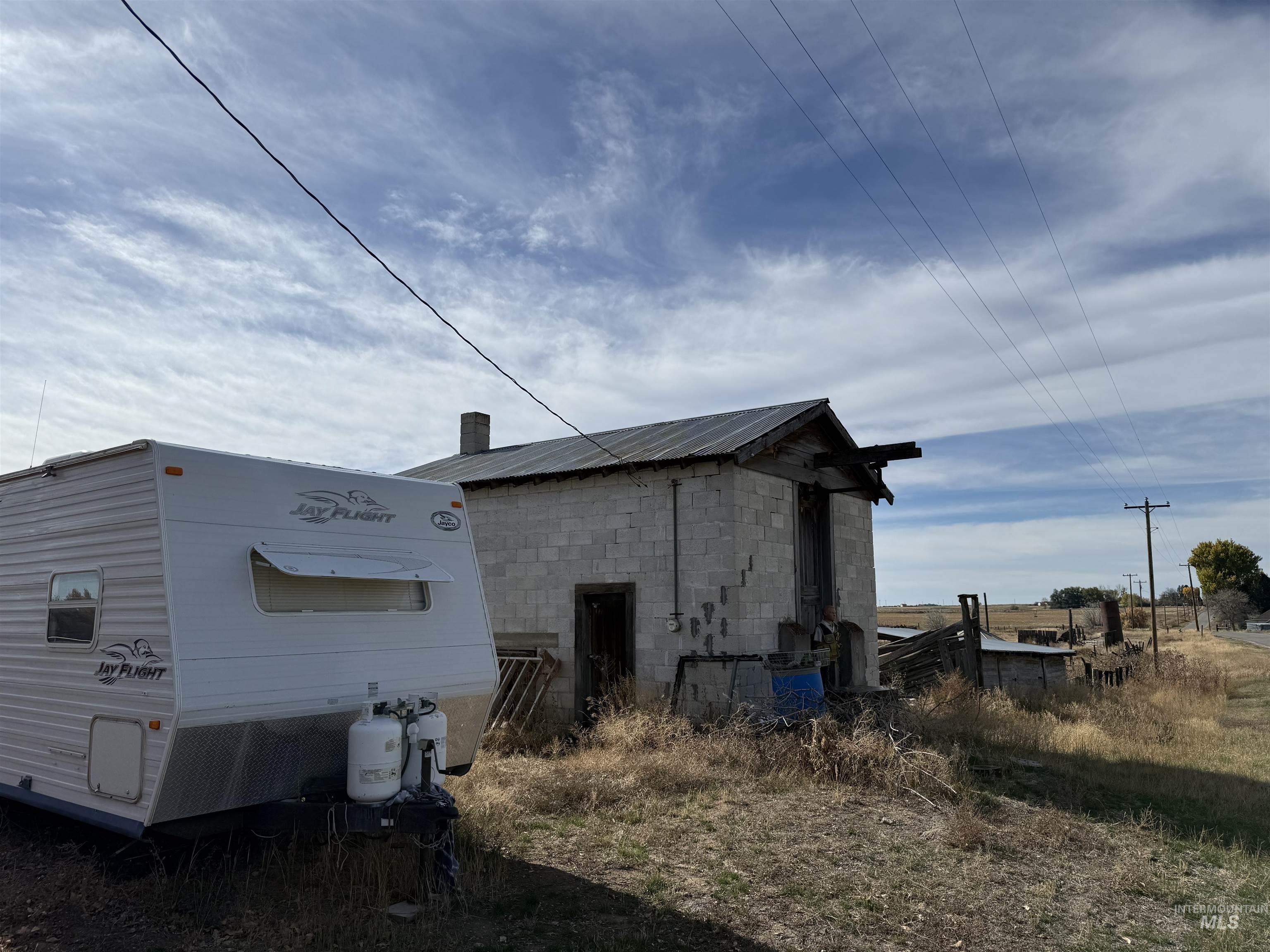 main property photo 20