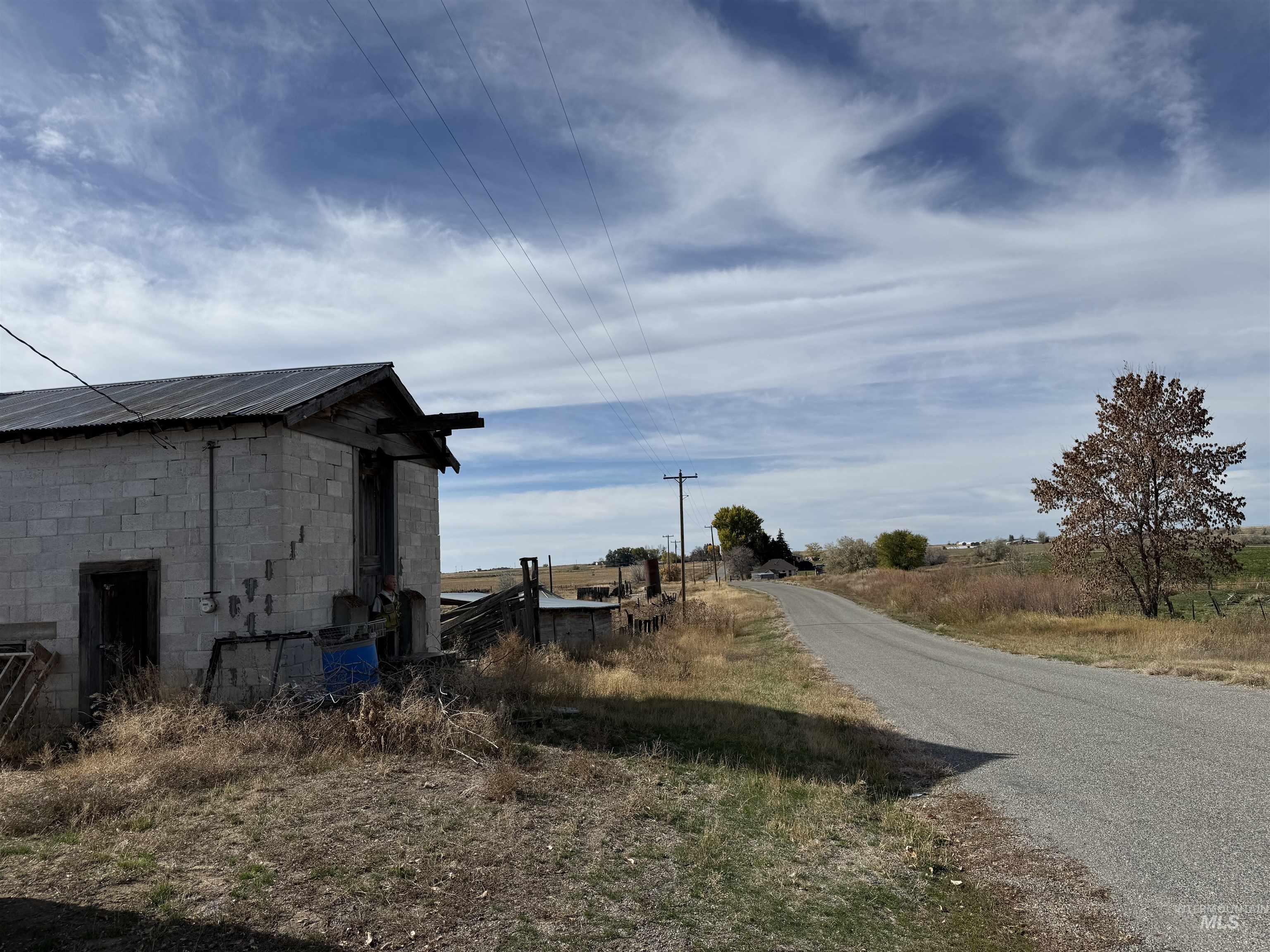 main property photo 21