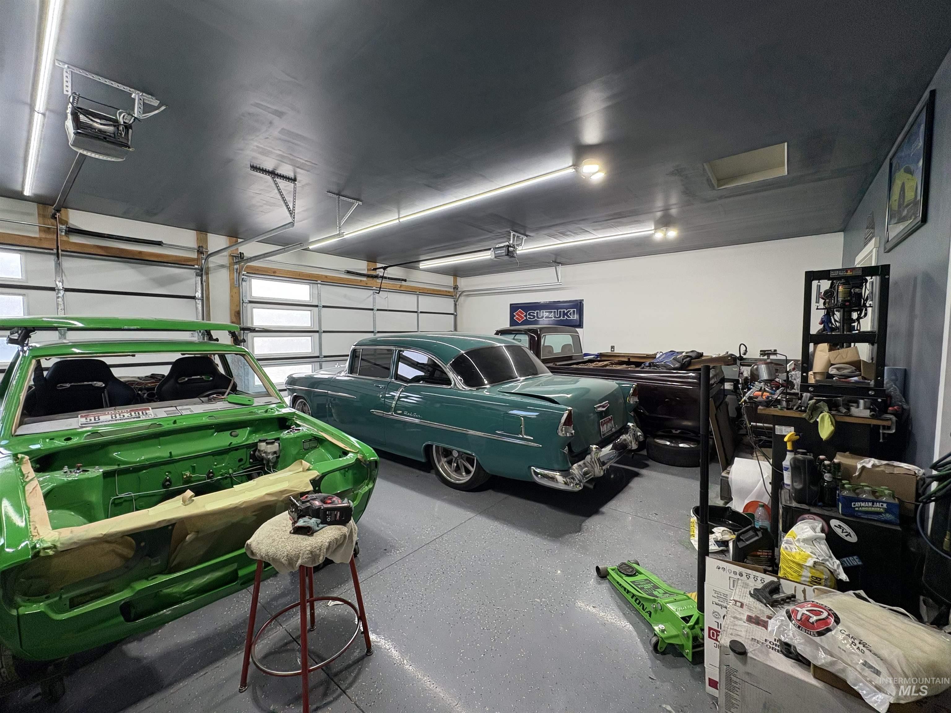 main property photo 27