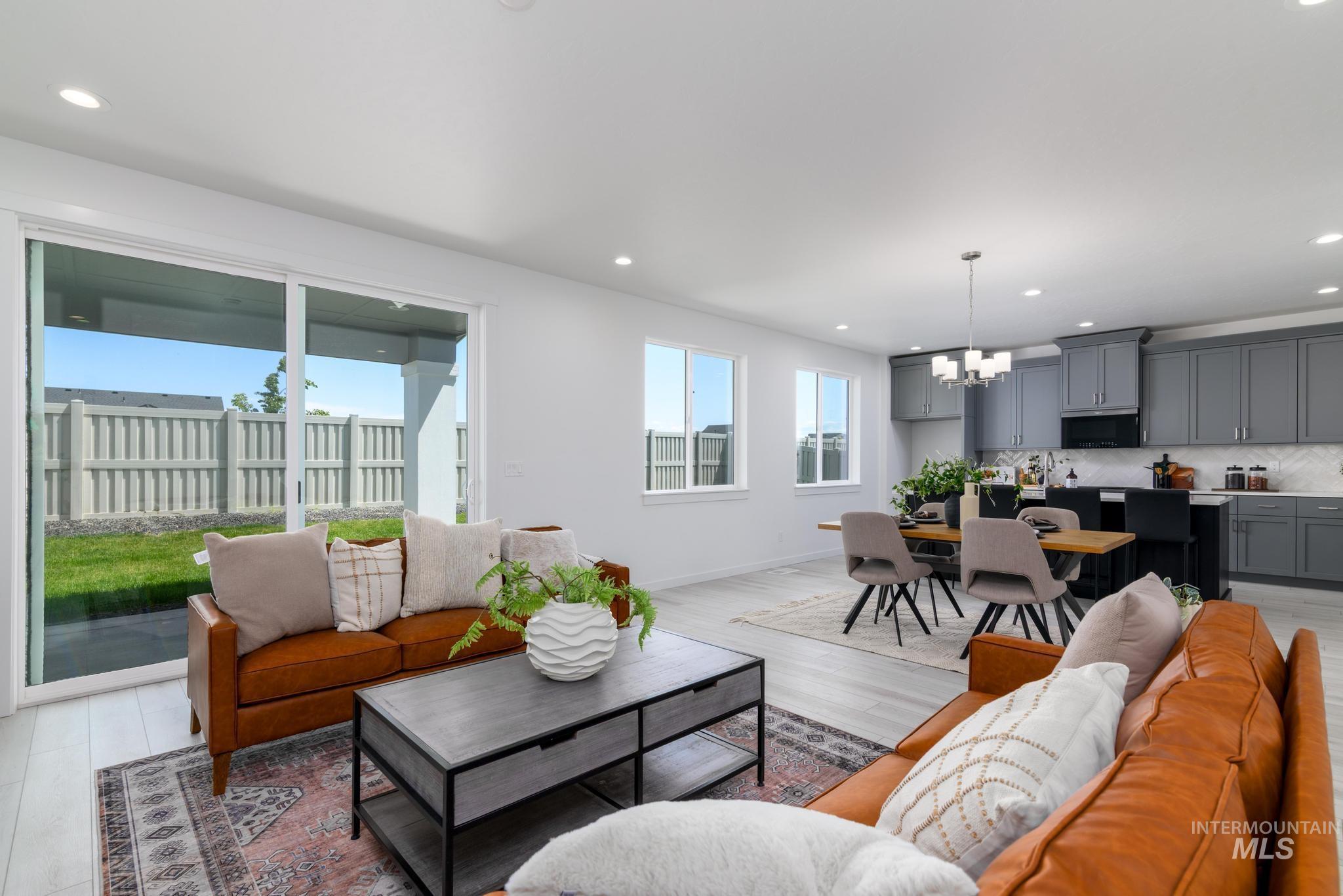 property viewer photo 1